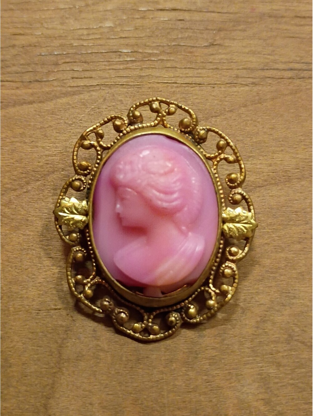 Vintage Pink Cameo Brooch Pin